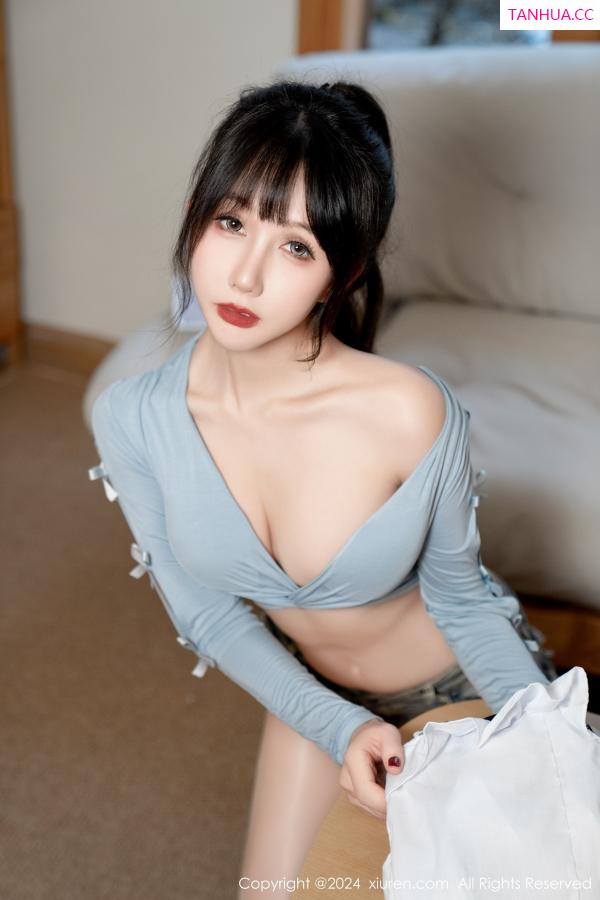 波巧酱  [XiuRen]高清写真图 2024.01.23 No.8004 波巧酱 丝袜美腿第30张图片